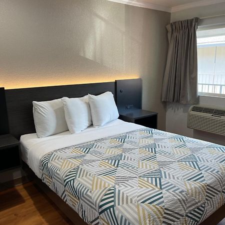 Motel 6 Sacramento, Ca - Downtown Εξωτερικό φωτογραφία