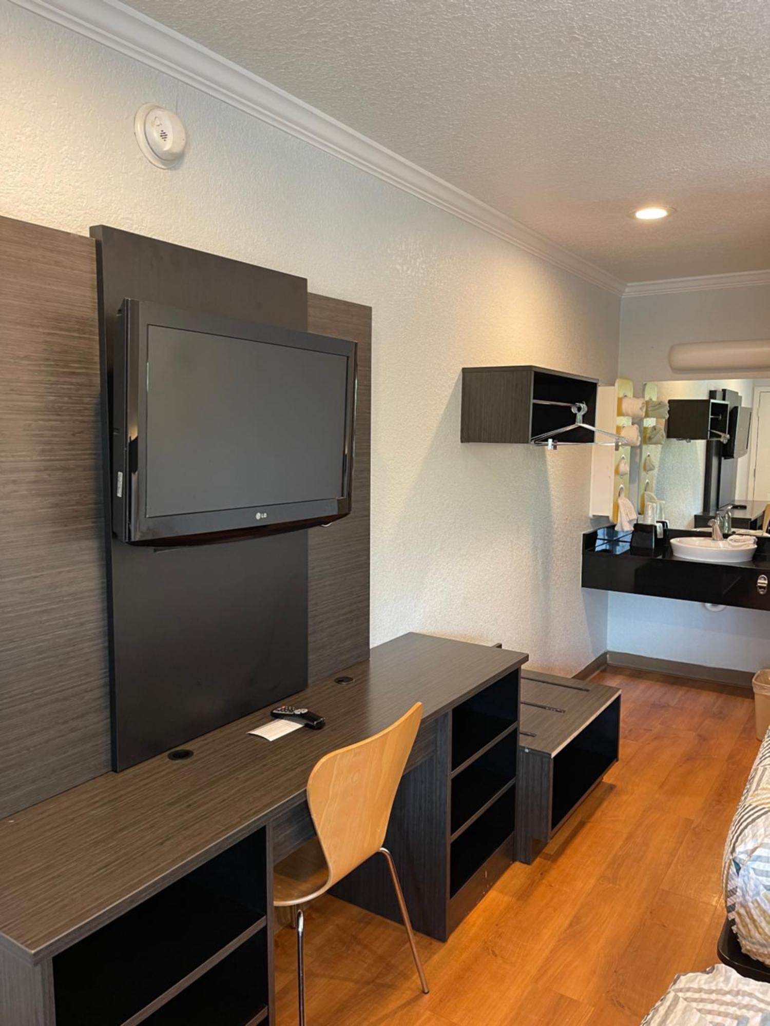 Motel 6 Sacramento, Ca - Downtown Εξωτερικό φωτογραφία