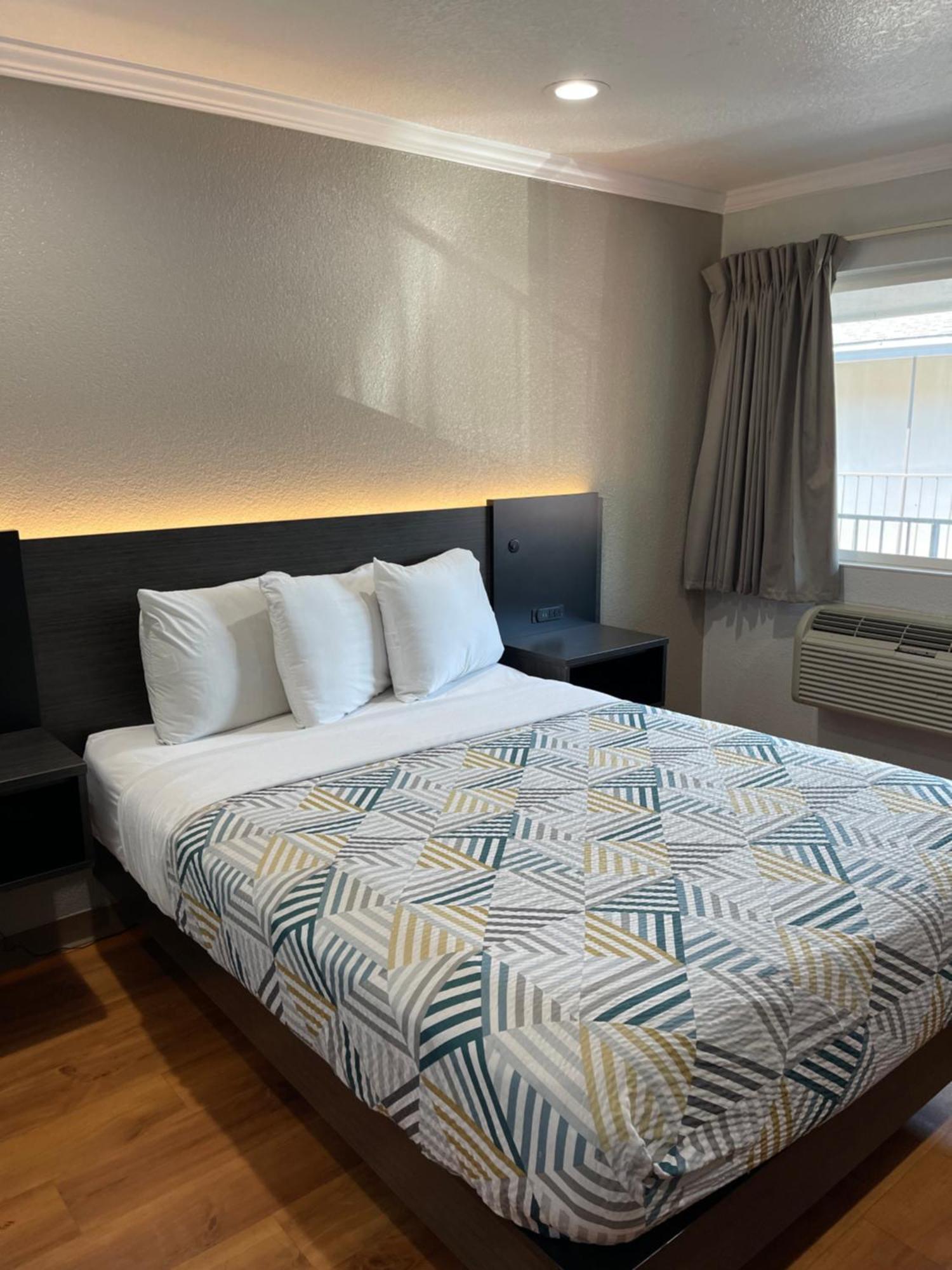 Motel 6 Sacramento, Ca - Downtown Εξωτερικό φωτογραφία