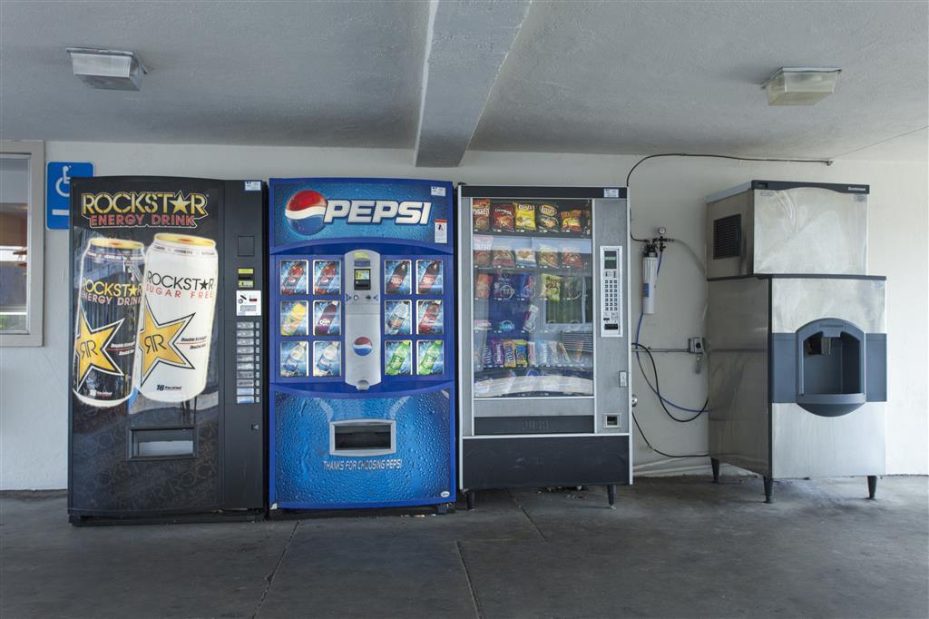 Motel 6 Sacramento, Ca - Downtown Ανέσεις φωτογραφία
